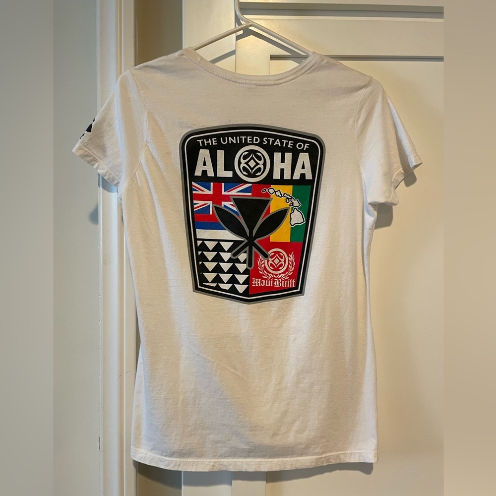 Women’s Maui Built White Crewneck Shirt Size M